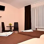 Guest house за гости тони и крис 3*