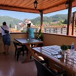 Gasthuis за гости тони и крис 3*