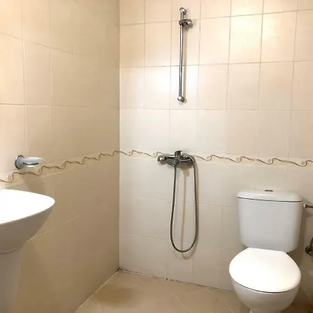 Guest house за гости тони и крис 3*